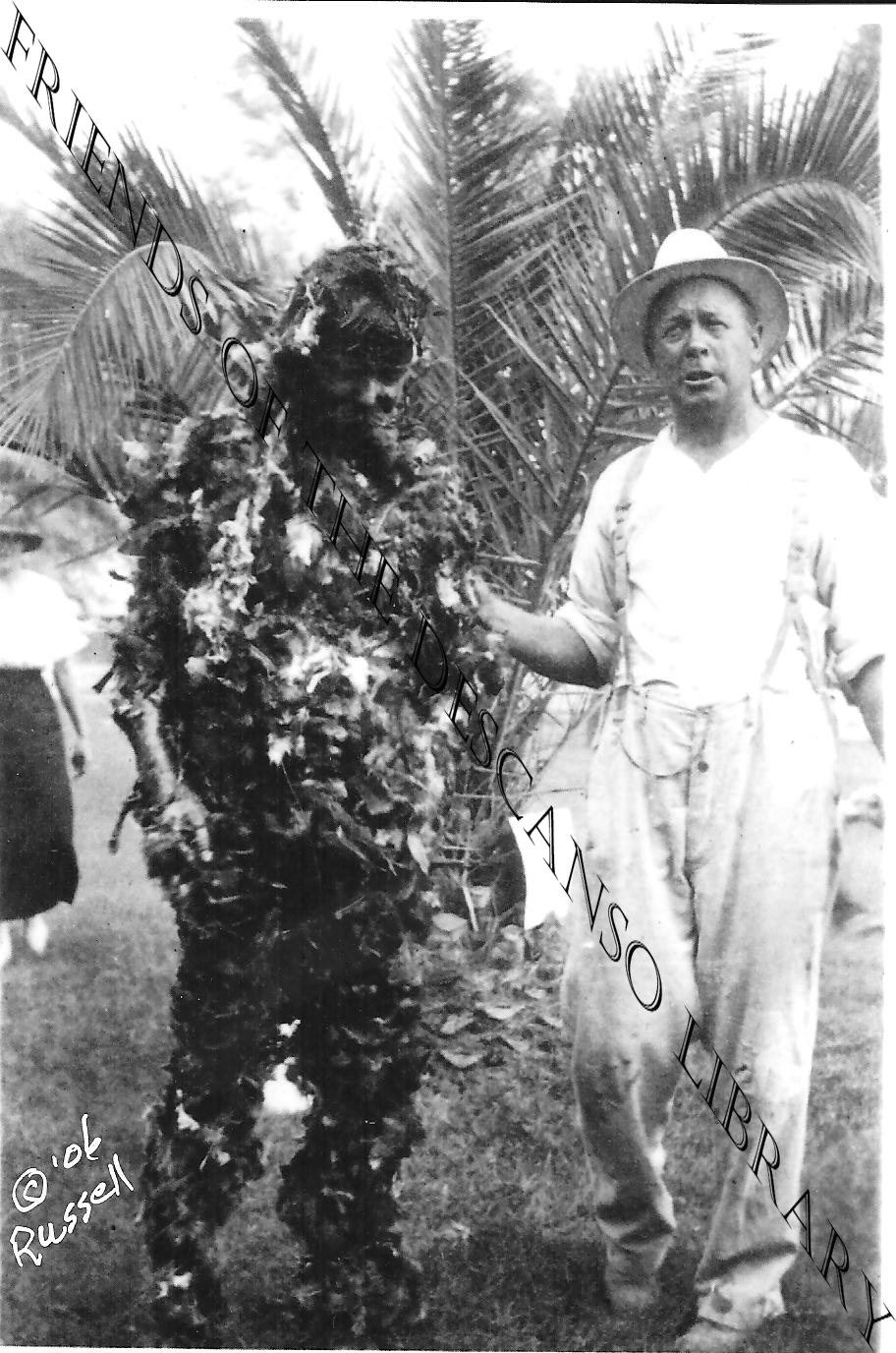 man tarred and feathered during ww1